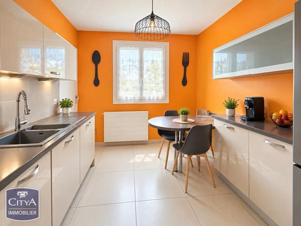 Appartement à vendre 4 pièces 69m² Saint-Marcellin (38160)