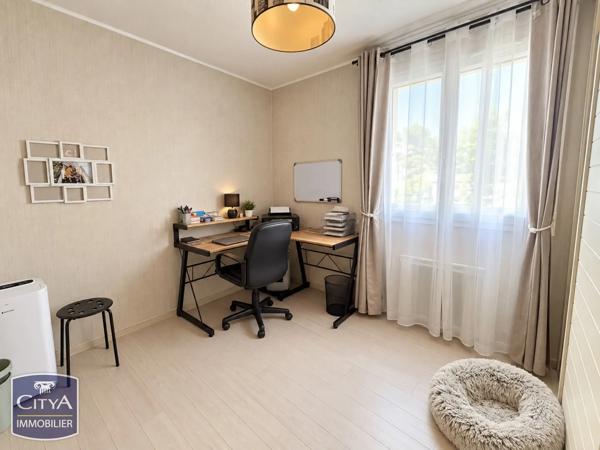 Appartement à vendre 4 pièces 69m² Saint-Marcellin (38160)