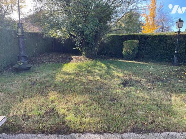 Maison Armentieres semi mitoyenne grand jardin et garage