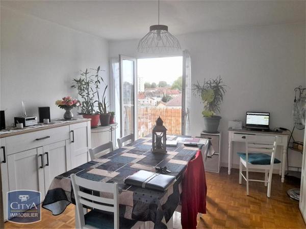 Appartement à louer 3 pièces 58m²