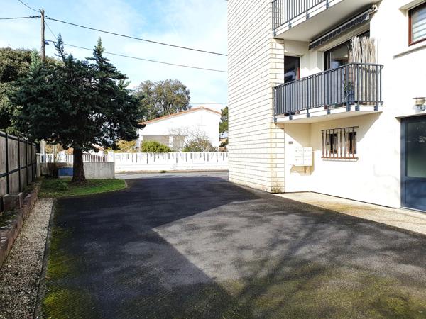 Appartement  3 pièce(s)  2 chambre(s)  57 m²