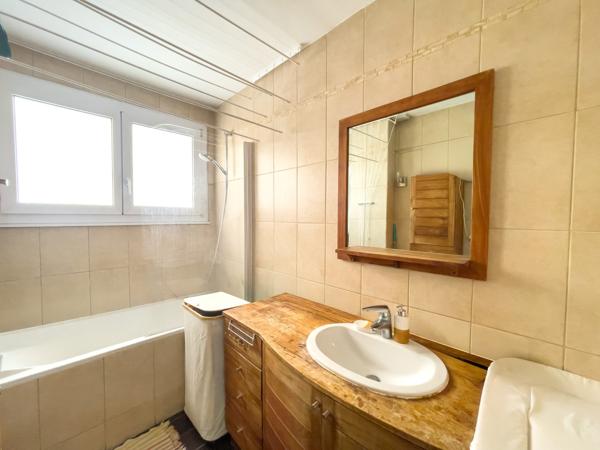 Appartement 3 pièces - 53 m² Exclusivité efficity