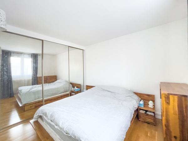 Appartement 3 pièces - 53 m² Exclusivité efficity