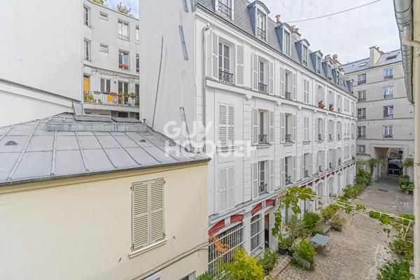 Appartement Paris 1 pièce(s) 26.78 m2