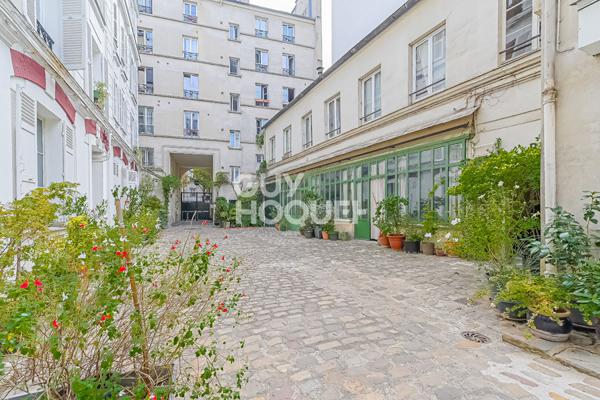 Appartement Paris 1 pièce(s) 26.78 m2