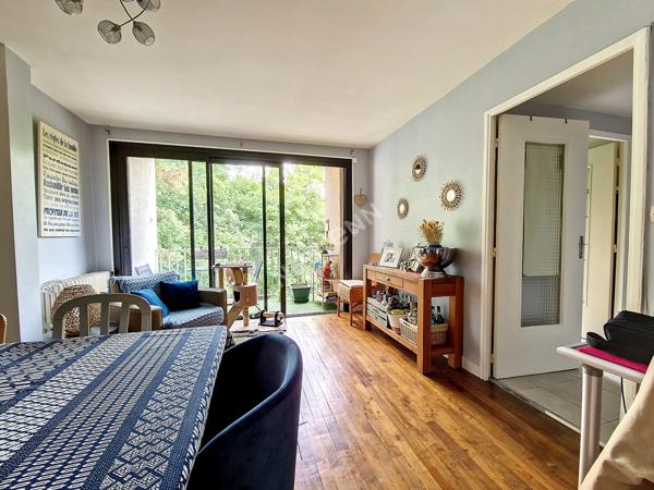 Appartement 3 pièces Poitiers secteur Blossac avec garage et balcon