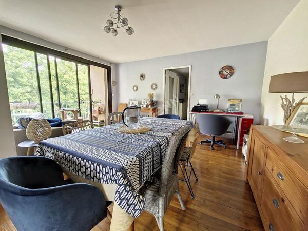 Appartement 3 pièces Poitiers secteur Blossac avec garage et balcon