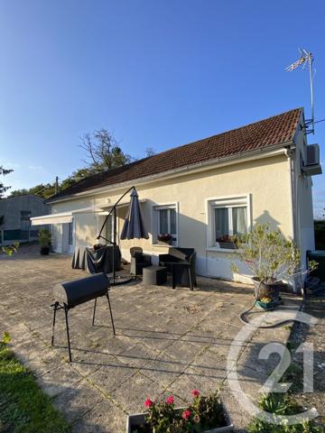 Maison à vendre  3 pièces - 72 m2 LA GUERCHE SUR L AUBOIS - 18