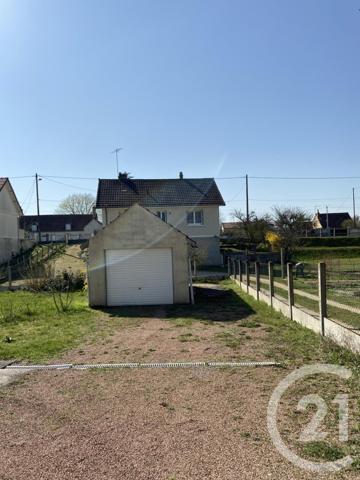 Maison à vendre  3 pièces - 72 m2 LA GUERCHE SUR L AUBOIS - 18