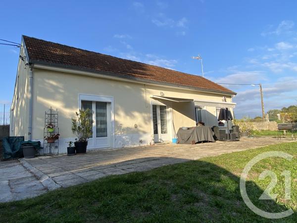 Maison à vendre  3 pièces - 72 m2 LA GUERCHE SUR L AUBOIS - 18