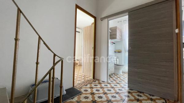 Maison à vendre 5 pièces (66) à PONTEILLA proche THUIR avec Terrasse et Grand garage idéal artisan
