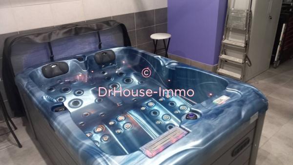 Maison à vendre 8 pièces de 234 m²