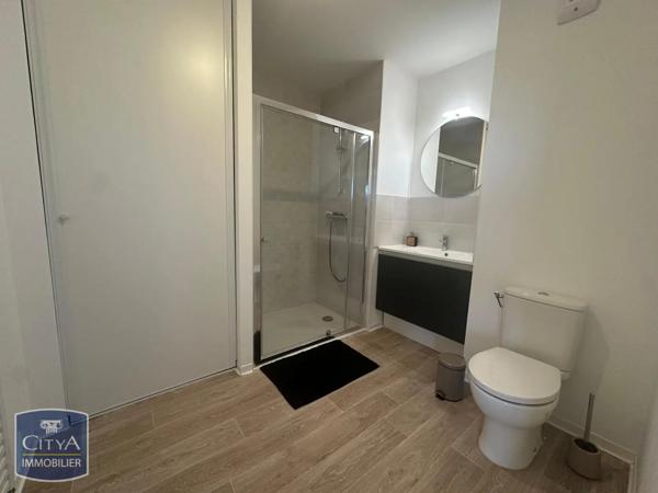 Appartement à louer 2 pièces 41.48m² Avrillé (49240)