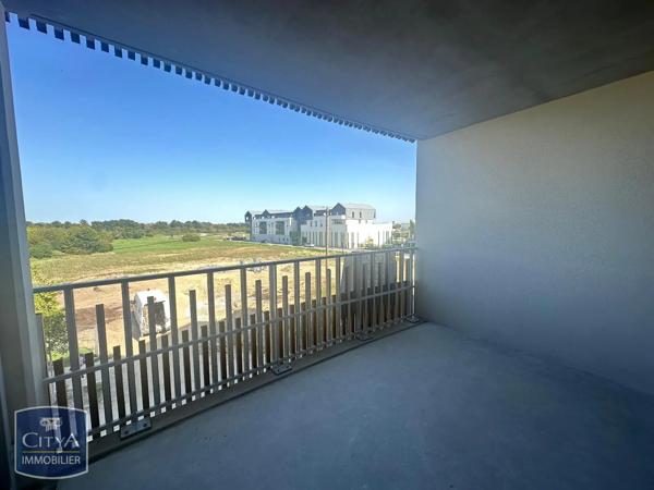Appartement à louer 2 pièces 41.48m² Avrillé (49240)