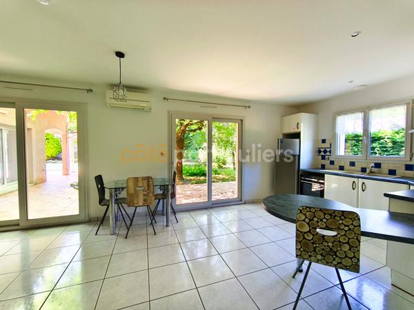 Vente
                Maison263 m² - 9 Pièces -
                    MONT DE MARSAN (40000)