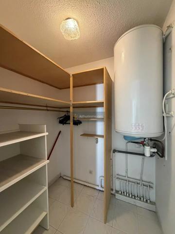 Location                                                      Appartement
                        
                                         63 m2                     à Fréjus