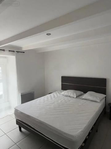 Location - Appartement Trégunc 29910 5 pièces 101 m 2