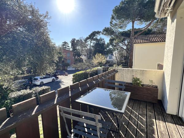 ROYAN - QUARTIER DU PARC - APPARTEMENT T1 AVEC BALCON ET PARKING - 150 M PLAGE