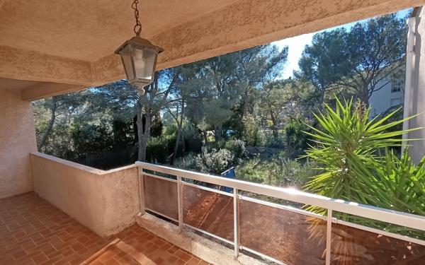 Appartement à vendre    3 pièces •  Fréjus