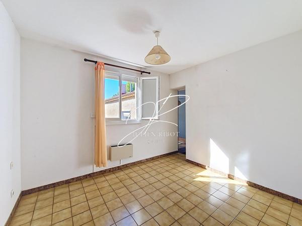 Maison T3 63 m² dépendance terrain 1315 m²