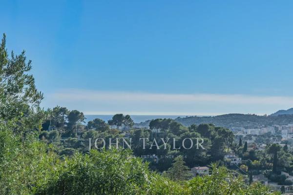 Superbe villa rénovée dans l’un des secteurs les plus recherchés de Mougins
