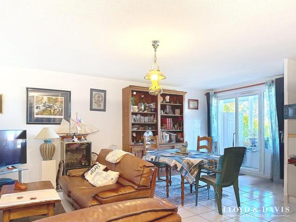ROYAN CENTRE : appartement T4, 87 m² avec garages