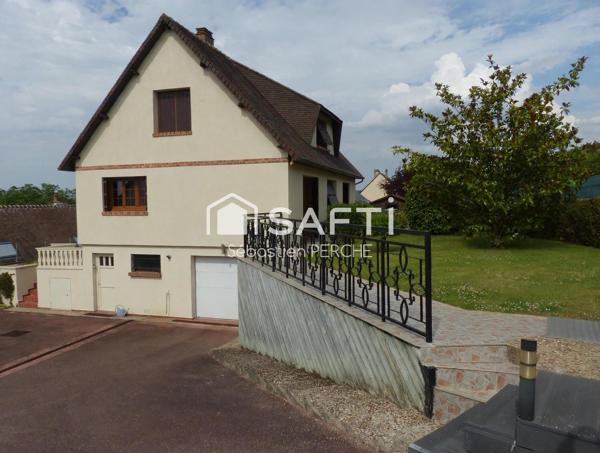 Maison 5 chambres sur sous-sol complet