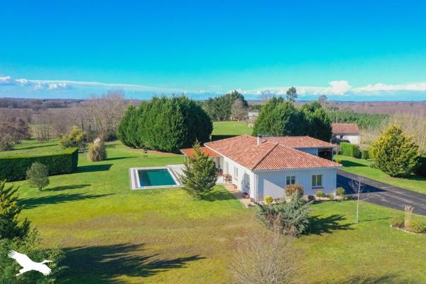 Maison à vendre |  Castelnau-d'Auzan |  5 pièces | 140 m²