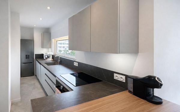 Appartement à vendre    2 pièces •  Cannes