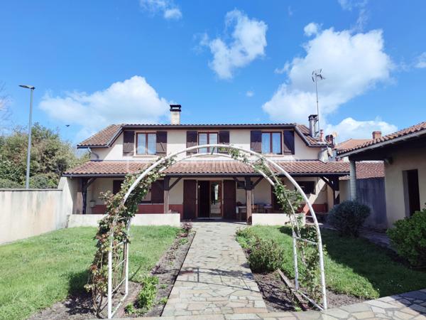 Maison ancienne de 185 m²