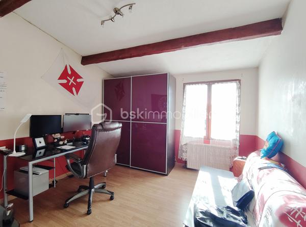 Maison ancienne de 185 m²