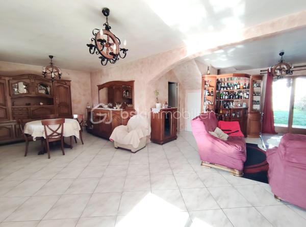 Maison ancienne de 185 m²