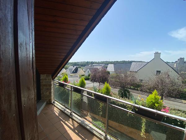 Maison à vendre à Dinan centre - 5 pièces, 3 chambres, jardin quartier calme Dinan