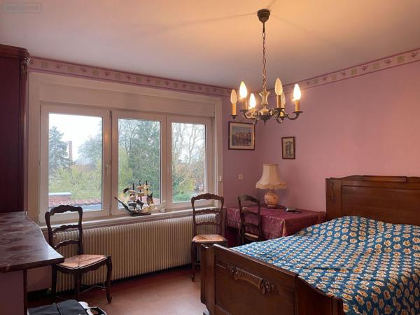 Local mixte (Pro/Hab) à vendre à Bailleul dans le Nord (59270), ref : F30411