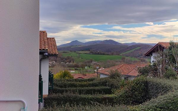 Appartement à vendre    4 pièces • 79,41 m2 Saint-Pée-sur-Nivelle