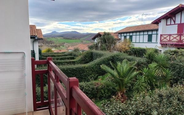 Appartement à vendre    4 pièces • 79,41 m2 Saint-Pée-sur-Nivelle