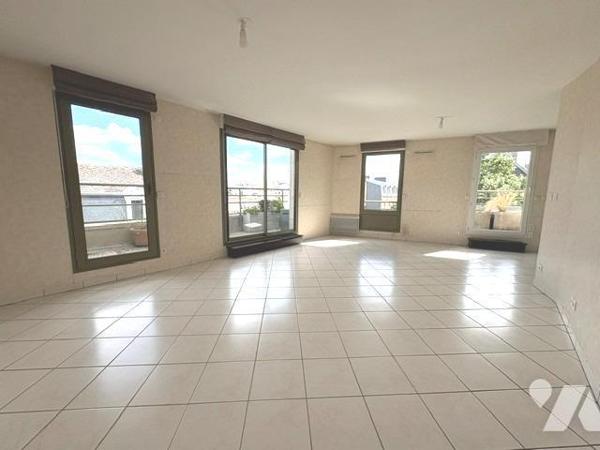 ROUEN - Quartier St Sever (appartement en duplex - 113 m² - 4 chbres)