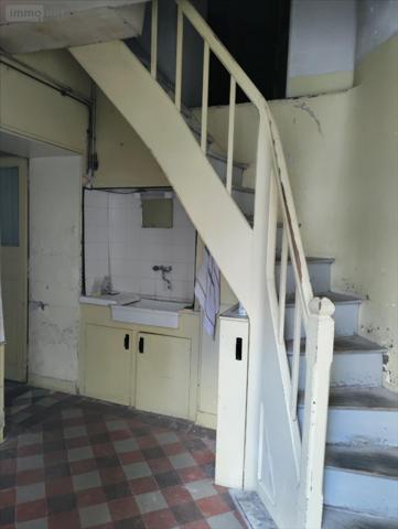 Maison à restaurer à vendre à Luché-Pringé dans la Sarthe (72800), ref : 1219