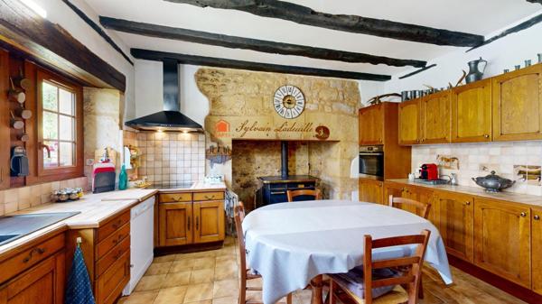 Authentique maison périgourdine et son gîte, 231 m2 sur 1,5 hectare