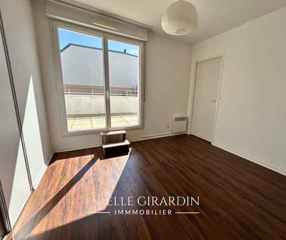 Appartement T5 lumineux avec terrasse - Carquefou