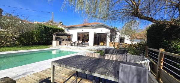 Maison dans Priay