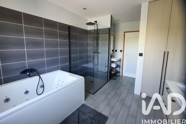 Maison à vendre 6 pièces 152 m² Saint-Gély-du-Fesc