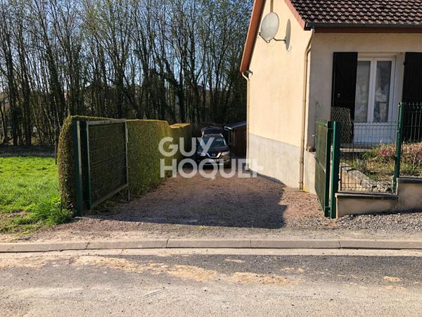 Charmante maison de plain pied à vendre à PÉRONNE (80200).