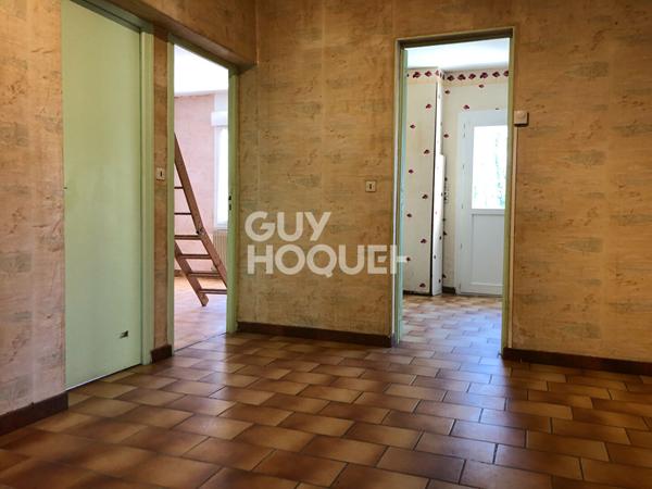 Charmante maison de plain pied à vendre à PÉRONNE (80200).