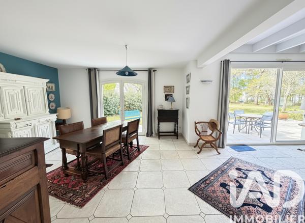 Maison à vendre 9 pièces 222 m² Carnac