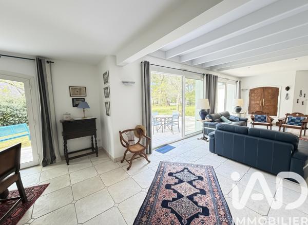 Maison à vendre 9 pièces 222 m² Carnac