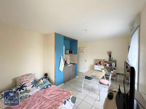 Appartement à louer 1 pièce 21.65m²