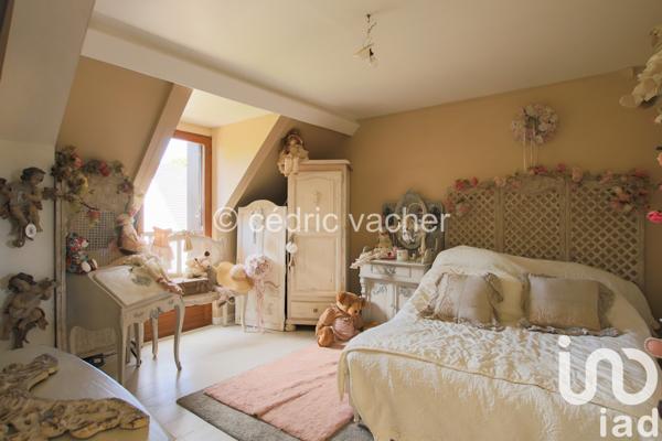 Maison à vendre 5 pièces 136 m² Sainte-Geneviève-des-Bois