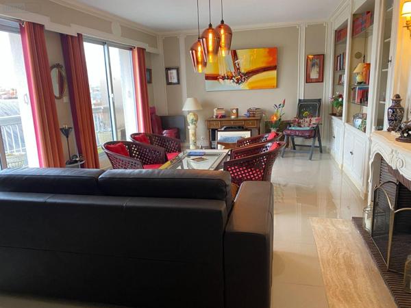 Appartement à vendre à Chartres dans l'Eure-et-Loir (28000), ref : 484 Quartier Chanzy