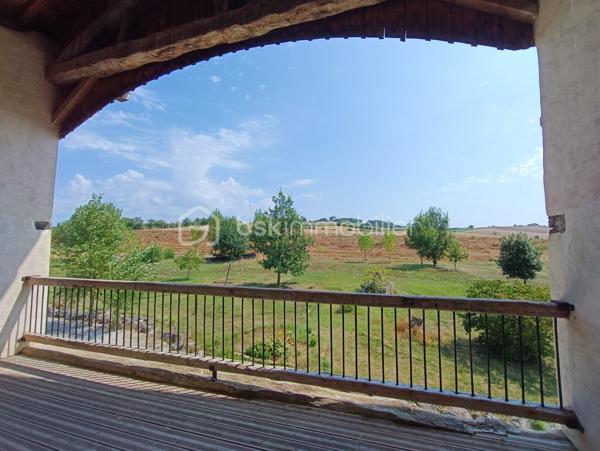 Demeure de 554,28 m²